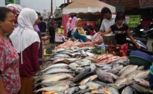 Jatinegara Fish Market